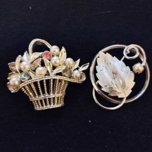 Vintage pin duo